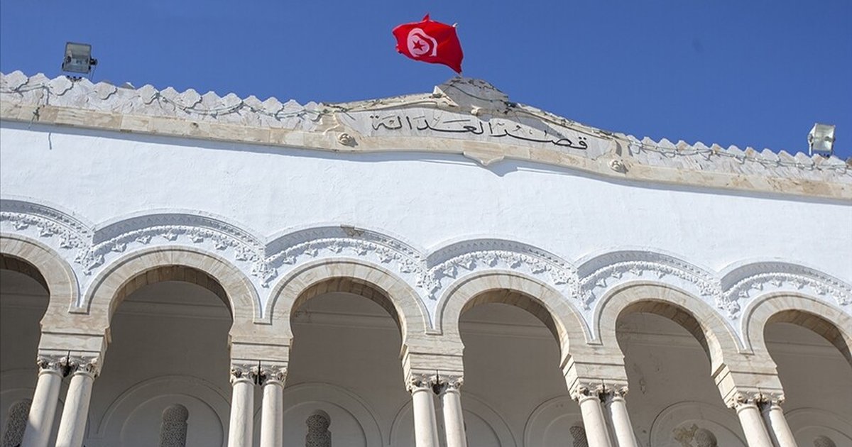 Tunus'ta Nahda Hareketi yöneticilerine hapis cezaları