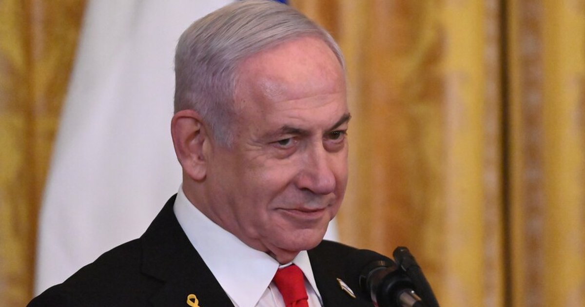 Netanyahu, Lübnan'dan çekilmeyeceklerini açıkladı