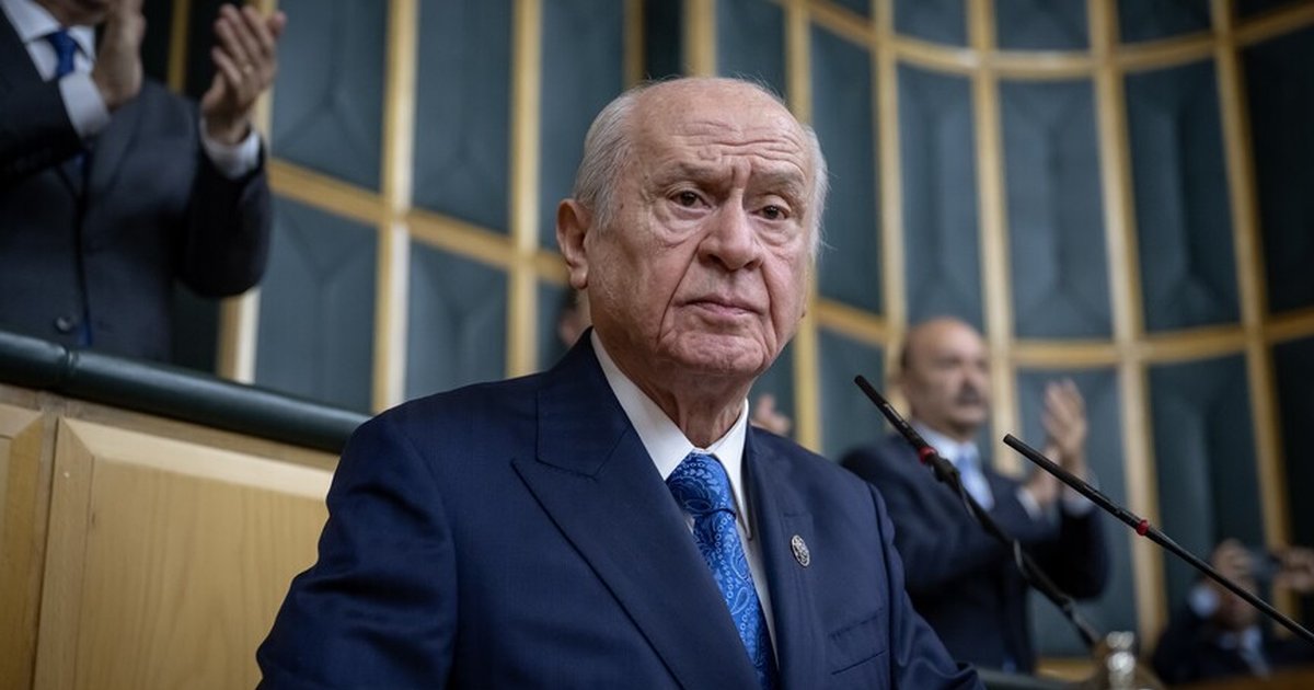 Bahçeli: Türkiye dış tehditlerle hizaya getirilemez