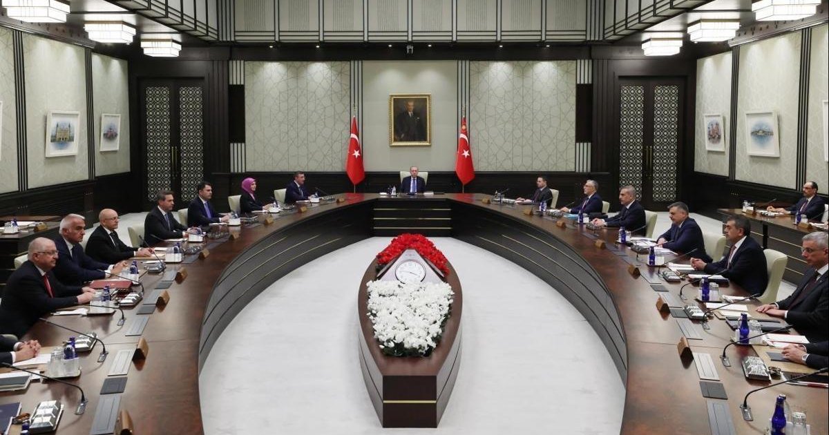 Kabine Beştepe'de toplanıyor: NATO Zirvesi ve Terörsüz Türkiye