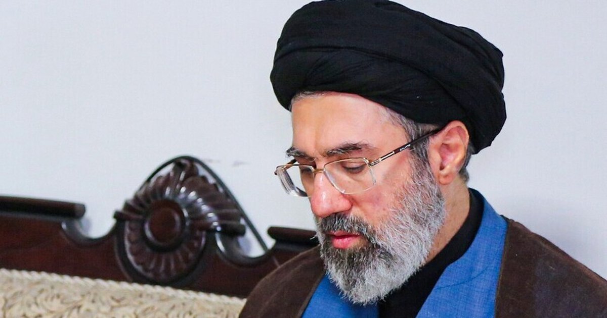 İran Lideri Hamaney'in Babası İçin Cenaze Törenlerine Katılamayabilir