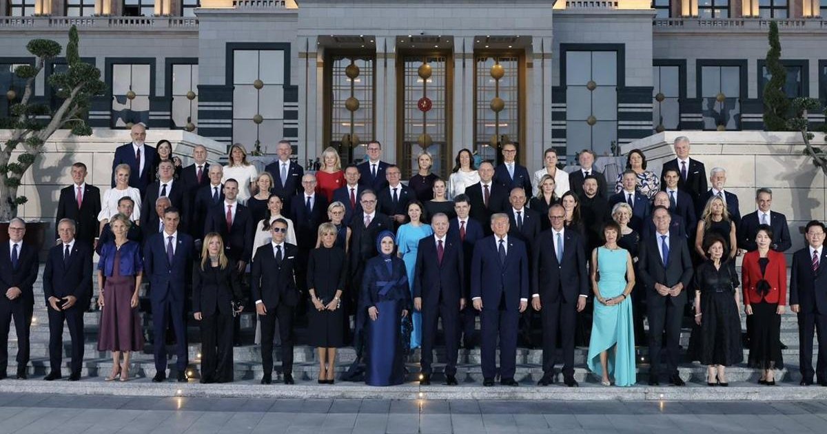 NATO liderleri Ankara'da Külliye'de buluştu