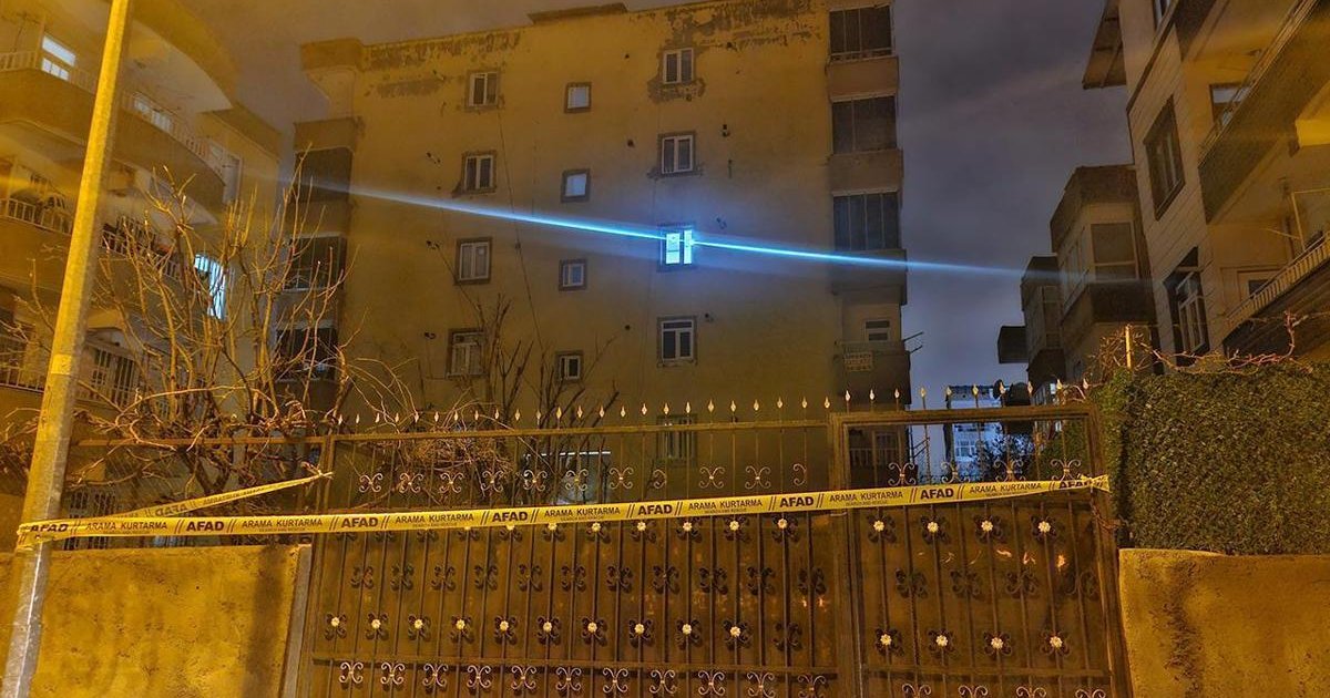 Diyarbakır'da 6 katlı bina tedbir amaçlı boşaltıldı