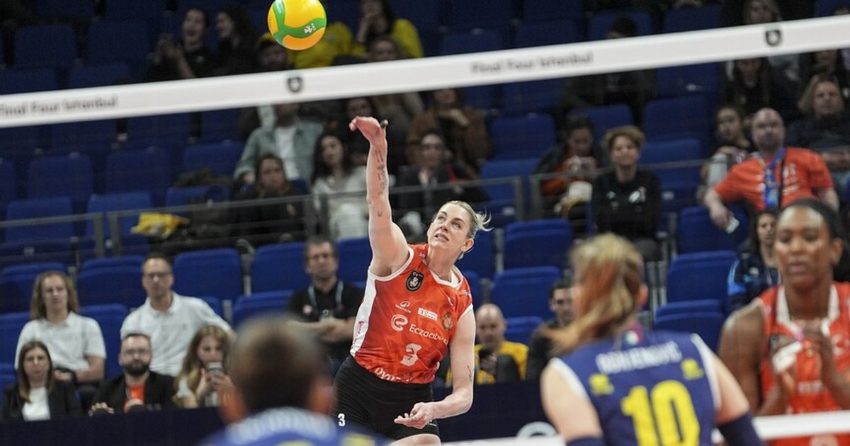 Eczacıbaşı Dynavit, CEV Şampiyonlar Ligi finalinde VakıfBank'a rakip oldu