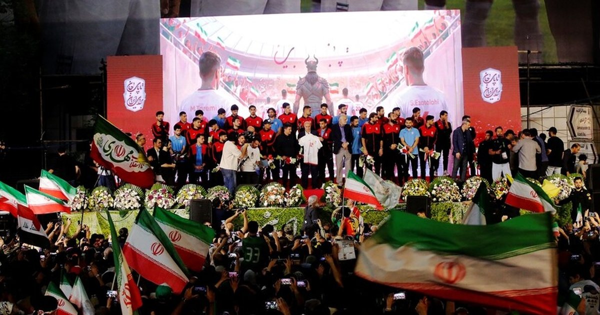 İran Milli Futbol Takımı için Tahran'da Dünya Kupası töreni