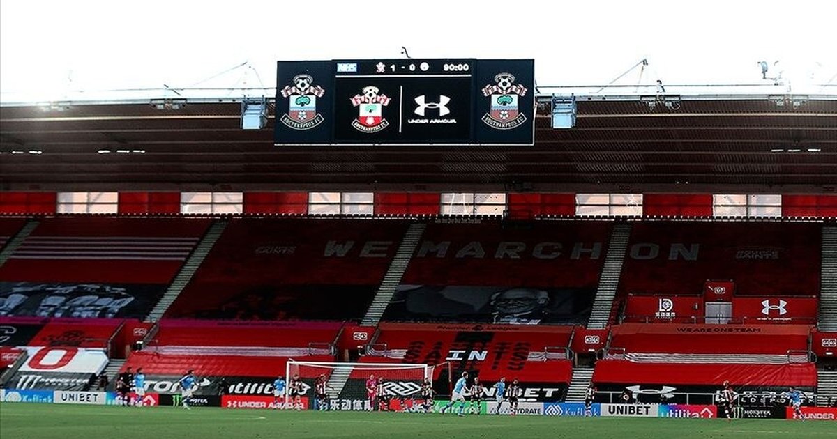 Hull City'nin rakibi Southampton'ın kaderi salı gününe kaldı