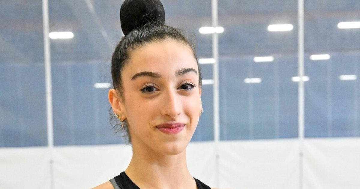 Milli cimnastikçi Hatice Gökçe Emir'den tarihi madalya