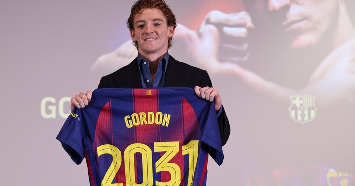 Barcelona, Anthony Gordon'ı transfer etti