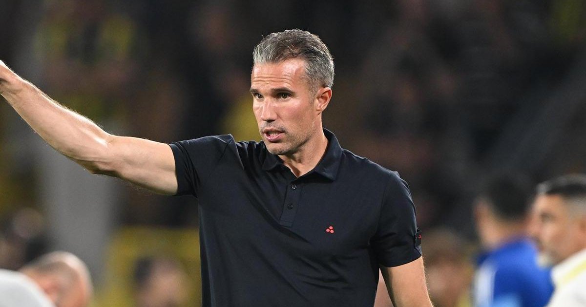 Robin van Persie Feyenoord'dan gönderildi