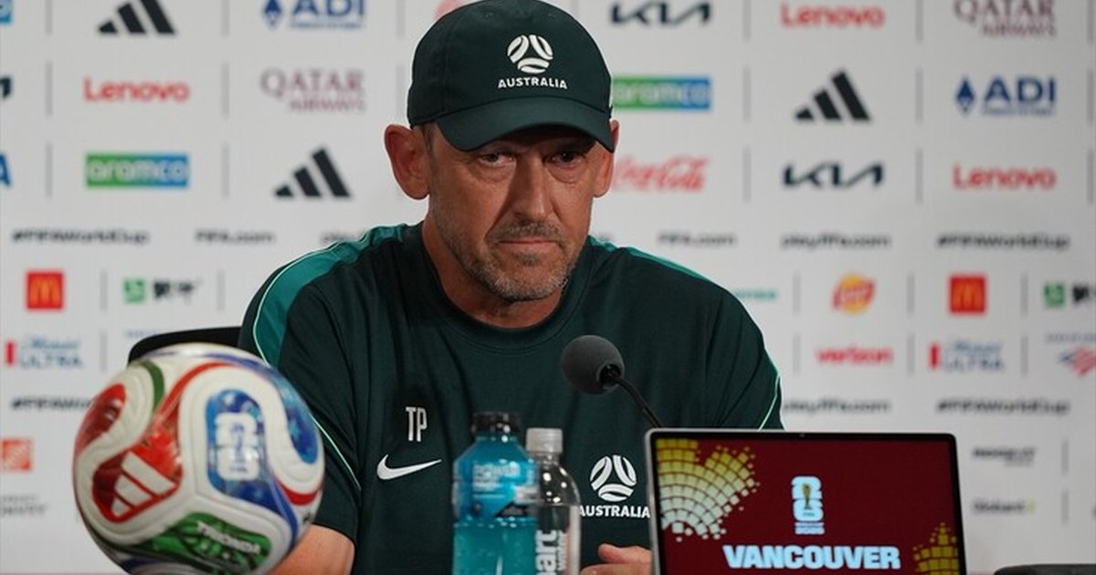 Avustralya Milli Takımı teknik direktörü Tony Popovic