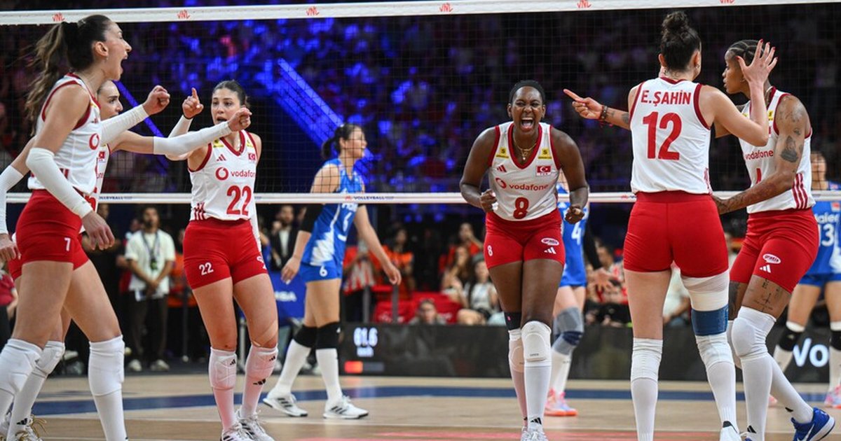 A Milli Kadın Voleybol Takımı, Çin'i 3-2 yendi