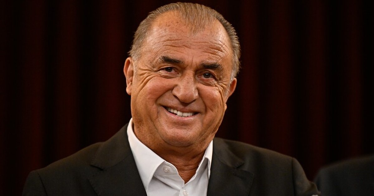 Galatasaray'dan Fatih Terim'in ilk imzasının 52. yılı mesajı