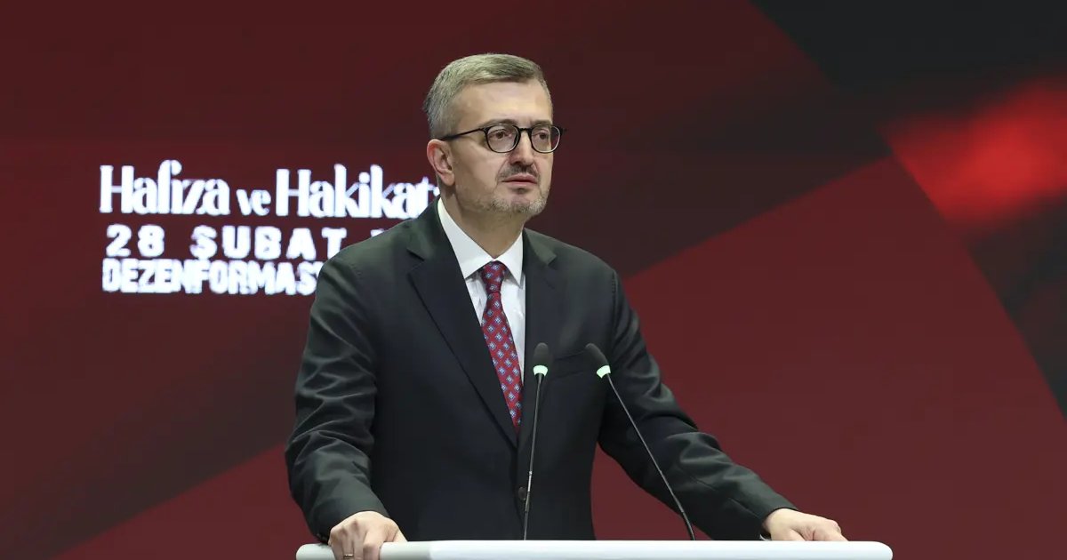 Burhanettin Duran'dan ABD ve İsrail'in İran'a Saldırısı Sonrası Ateşkes Çağrısı