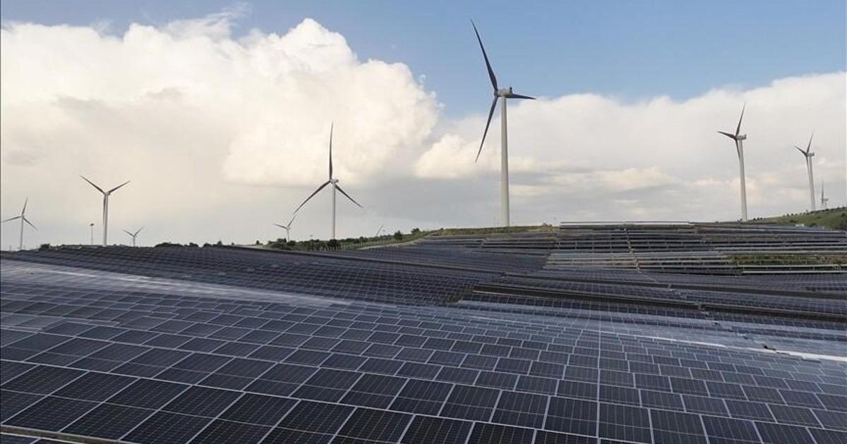 Türkiye'nin elektrik kurulu gücü 125 bin megavatı aştı