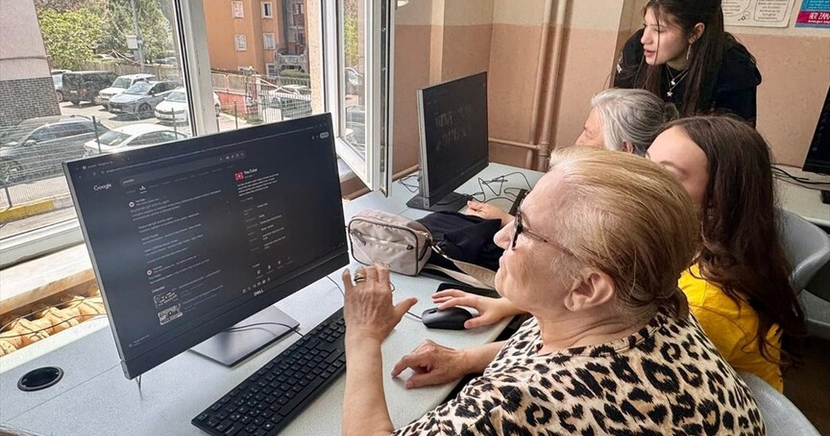 Beylikdüzü'nde lisede teknoloji eğitimi